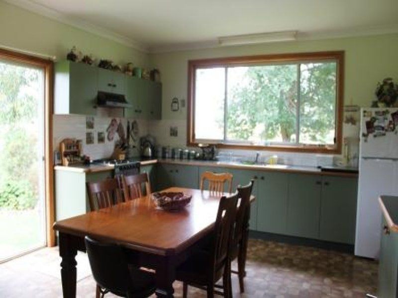 ‘Bridgeview’ Golden Highway, Dubbo NSW 2830