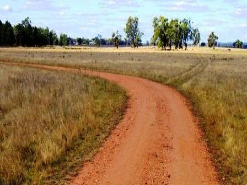 “Pinedale” ., Breelong NSW 2827