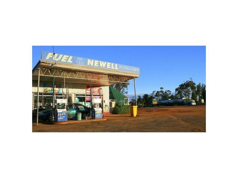 1 Newell Highway, Brocklehurst NSW 2830