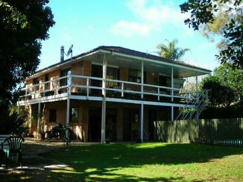 9 Riverview Drive, Wingham NSW 2429