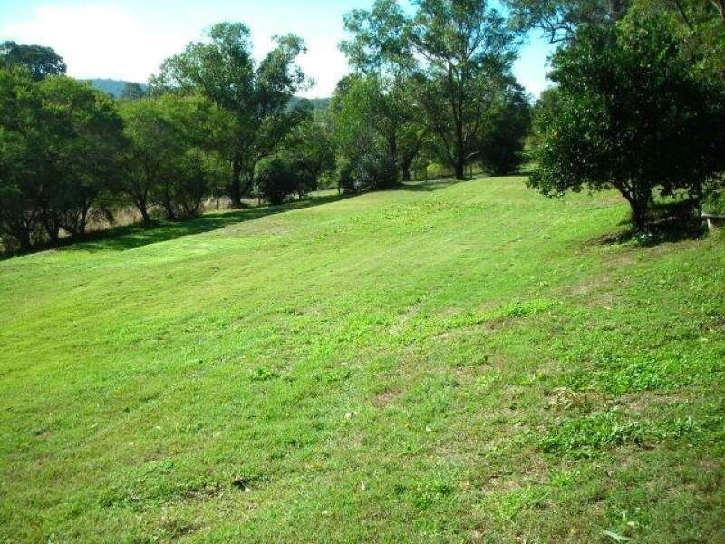 9 Riverview Drive, Wingham NSW 2429