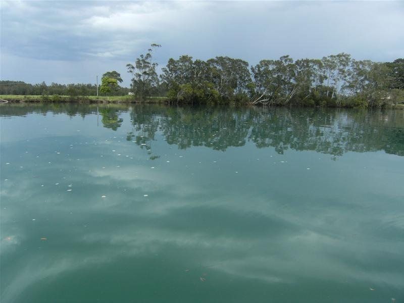 814 Manning Point Road, Oxley Island NSW 2430