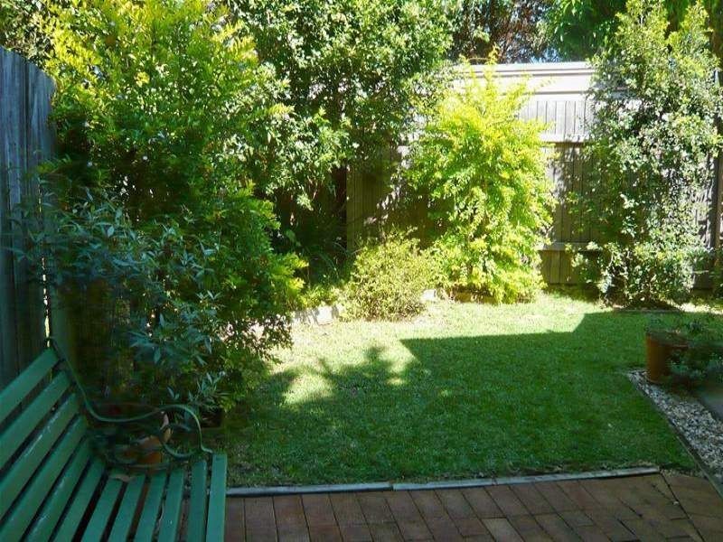 3/58 Old Bar Road, Old Bar NSW 2430