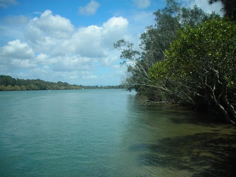 Oxley Island NSW 2430