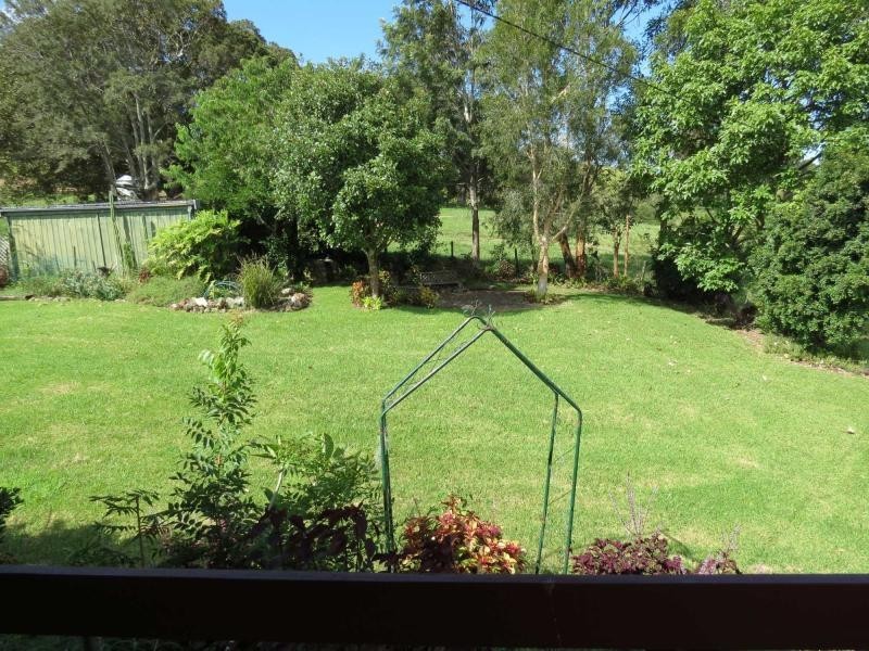 5691 The Bucketts Way, Burrell Creek NSW 2429