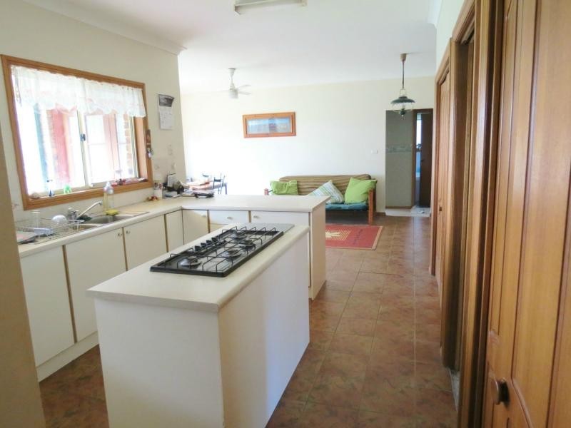 106 Blackbutt Drive, Forster NSW 2428