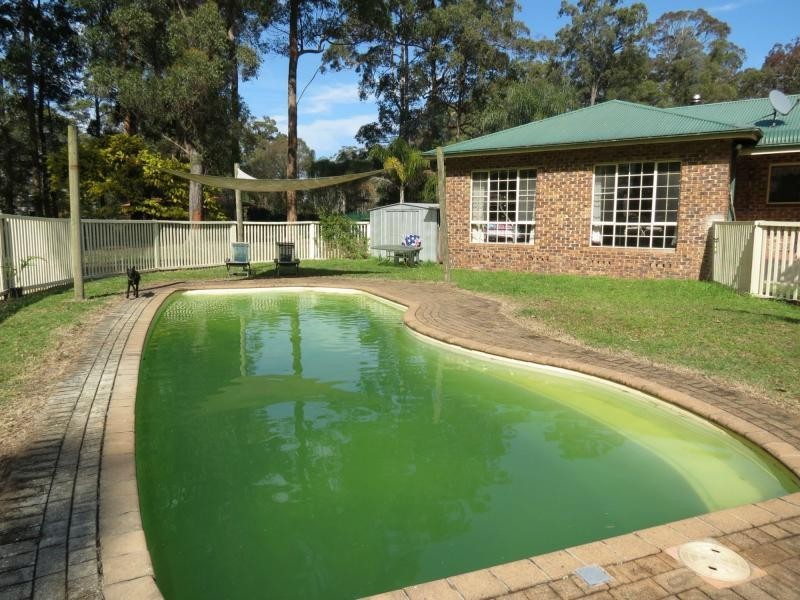 106 Blackbutt Drive, Forster NSW 2428