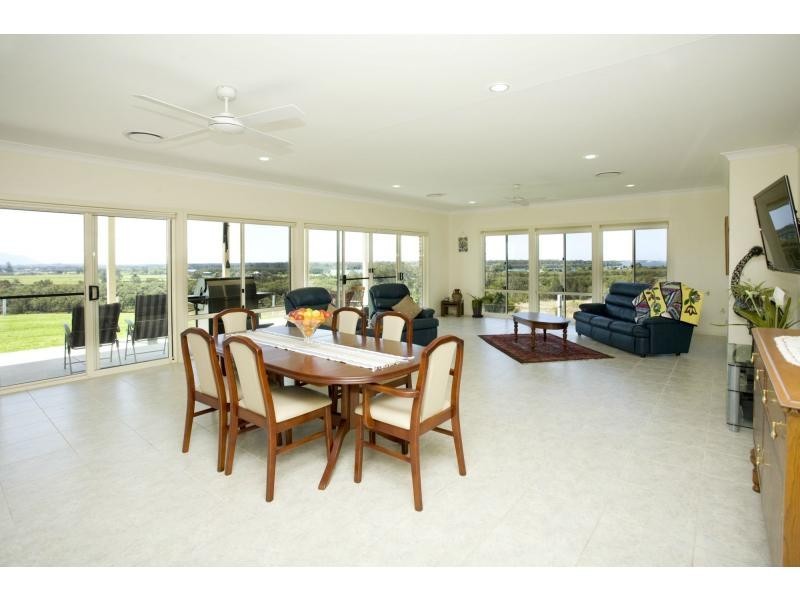 Mitchells Island NSW 2430