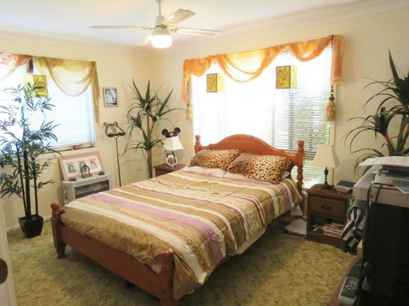 37 Kanangra Drive, Taree NSW 2430