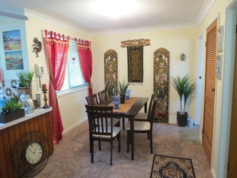 37 Kanangra Drive, Taree NSW 2430