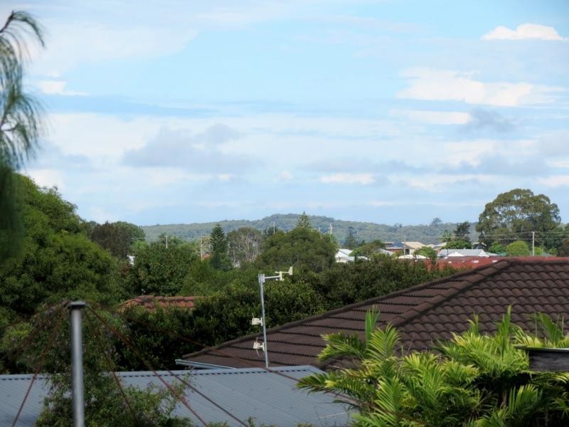 37 Kanangra Drive, Taree NSW 2430