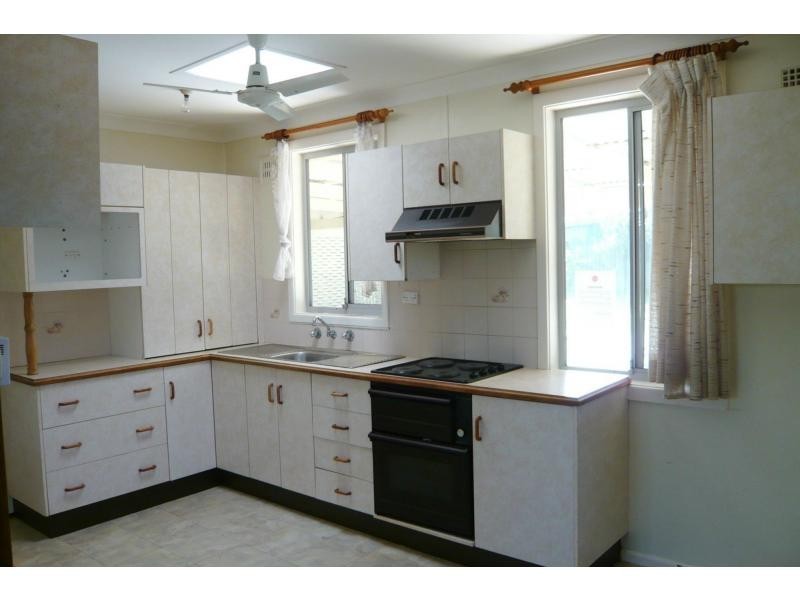 34 Ronald Road, Taree NSW 2430