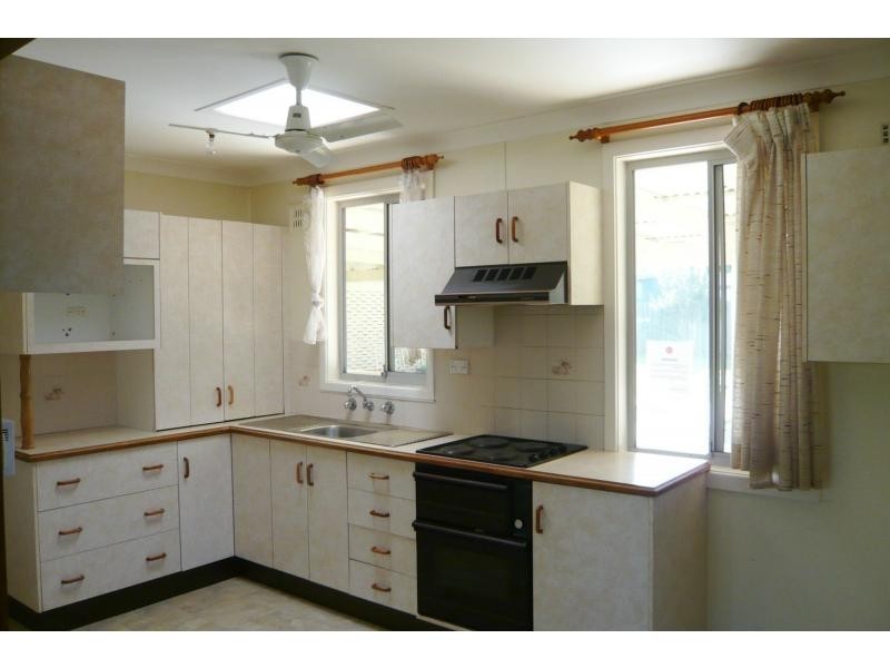 34 Ronald Road, Taree NSW 2430