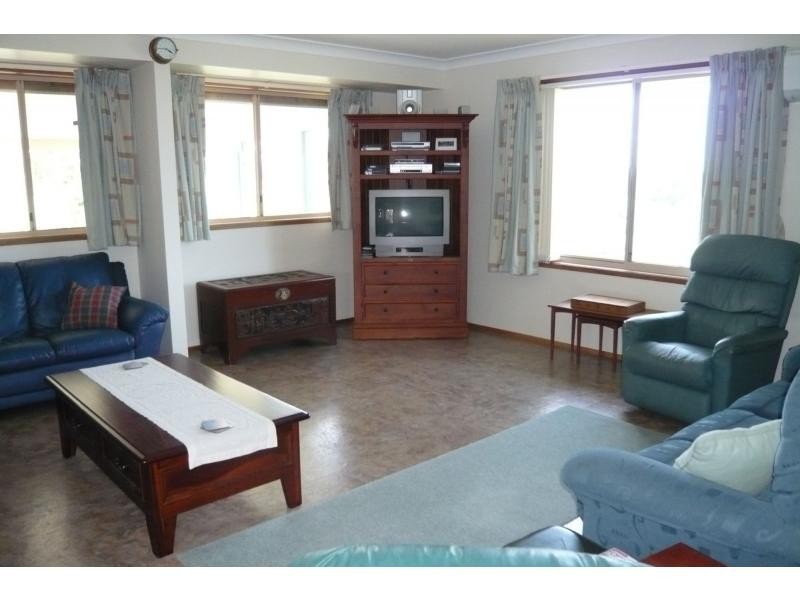 1 Farmview Drive, Cundletown NSW 2430