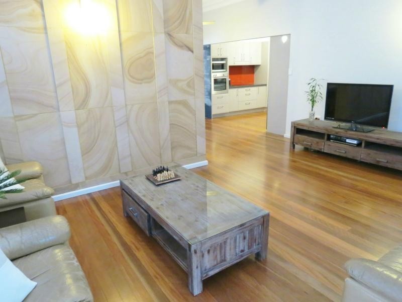 49 Flett Street, Taree NSW 2430