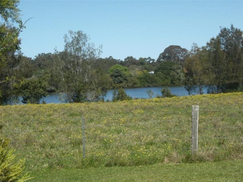317 Manning Point Road, Oxley Island NSW 2430