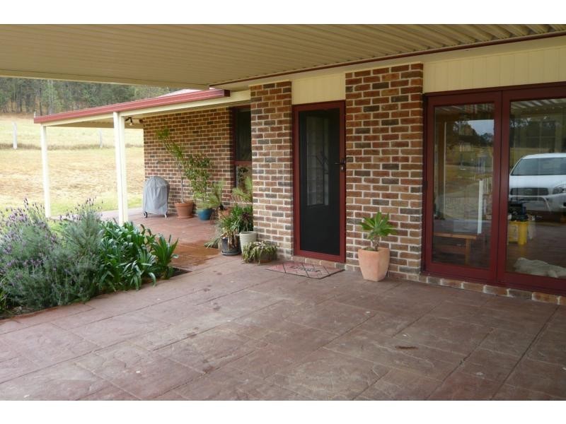 Firefly NSW 2429