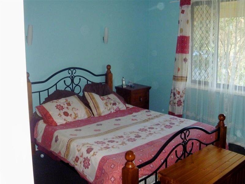 25 Bryan Street, Old Bar NSW 2430