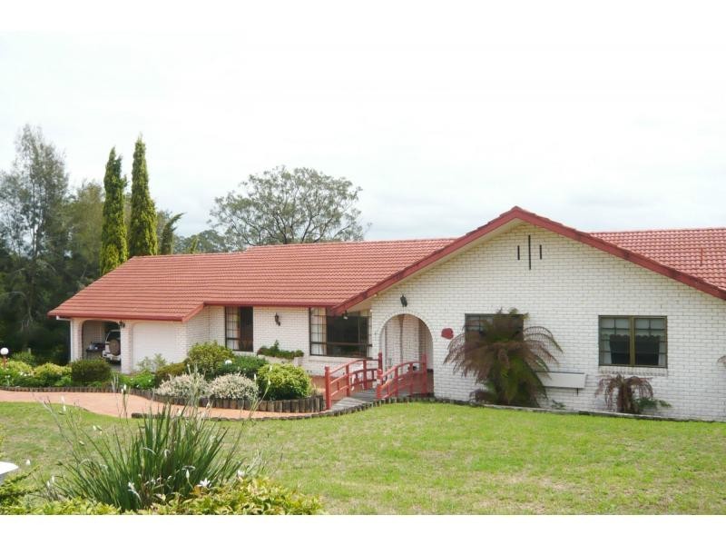 24 Riverview Drive, Wingham NSW 2429