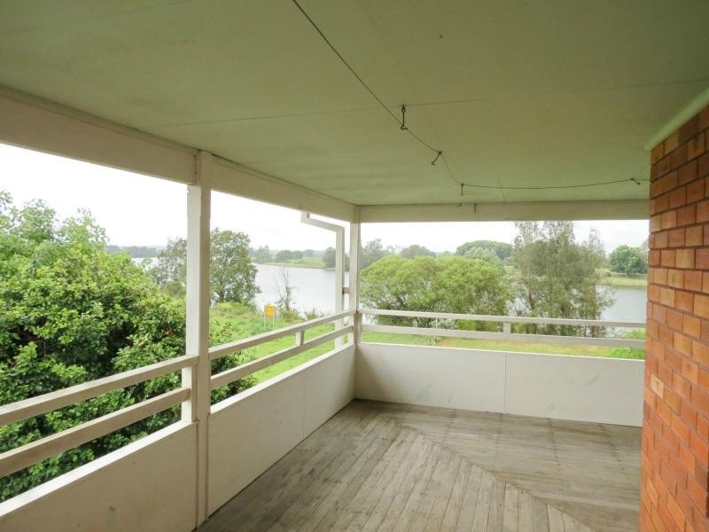 2 River Street, Tinonee NSW 2430