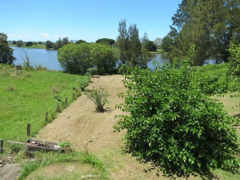 2 River Street, Tinonee NSW 2430