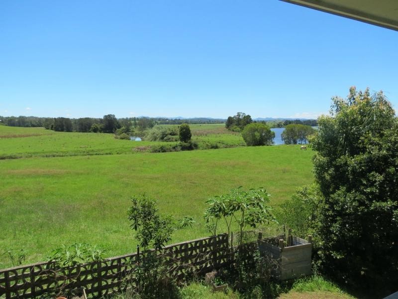 2 River Street, Tinonee NSW 2430