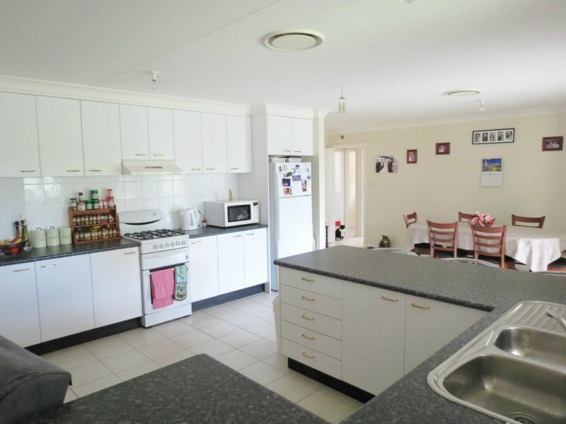 9 Melaleuca Place, Taree NSW 2430