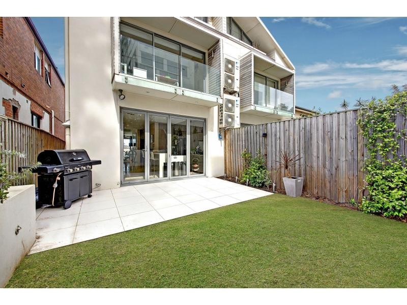 25 Sandridge Street, Tamarama NSW 2026