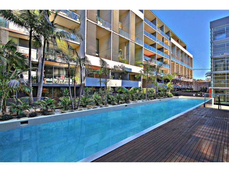 227/2-4 Powell Street, Waterloo NSW 2017