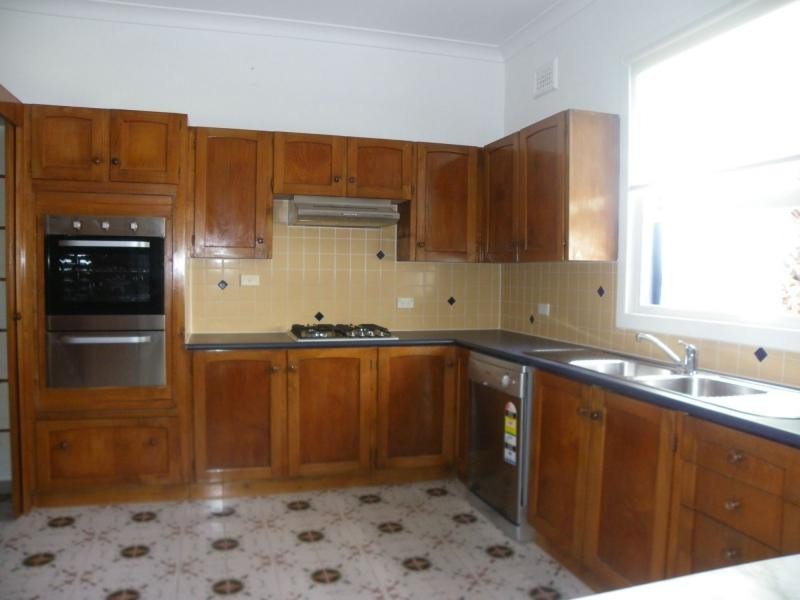 2 Jibbon Street, Cronulla NSW 2230