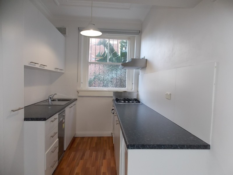 2/104 Kirribilli Avenue, Kirribilli NSW 2061