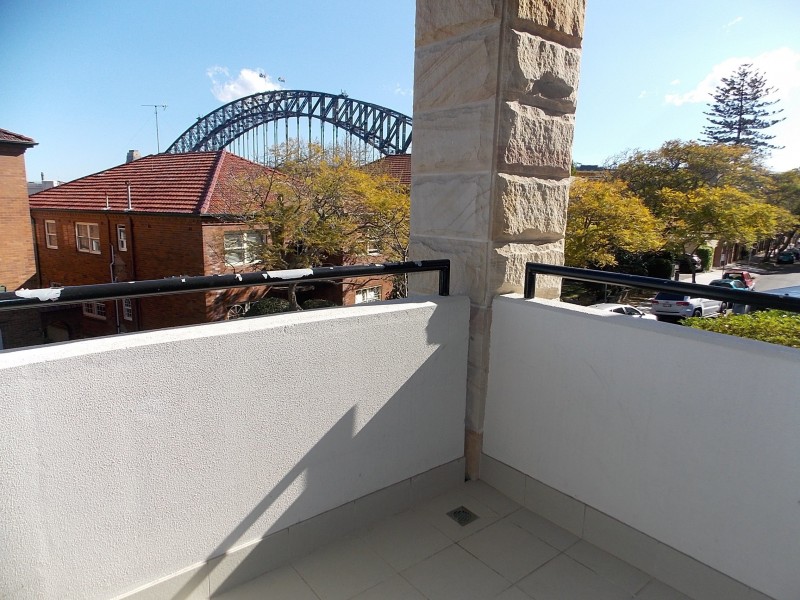 2/104 Kirribilli Avenue, Kirribilli NSW 2061
