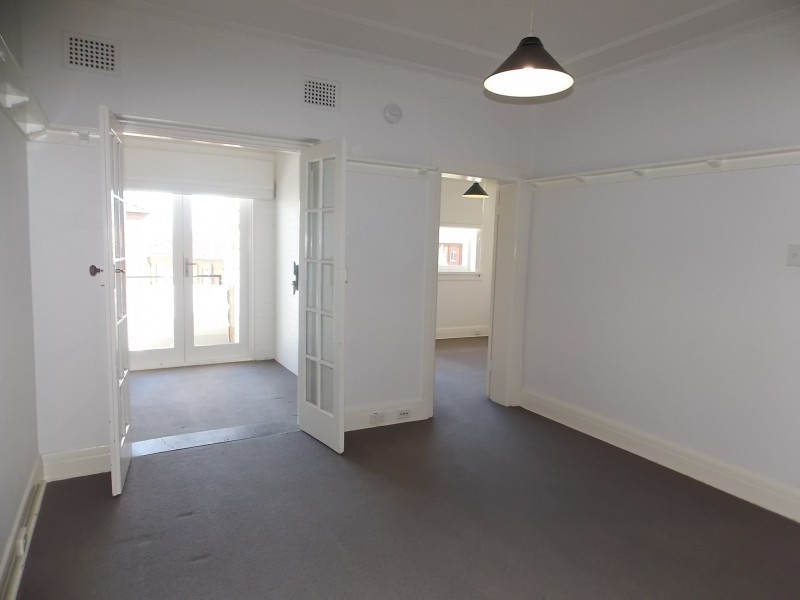 2/104 Kirribilli Avenue, Kirribilli NSW 2061