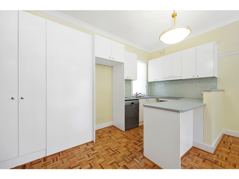 6/2 New Beach Road, Darling Point NSW 2027