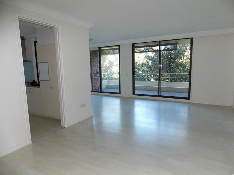 18/2 Spruson Street, Neutral Bay NSW 2089