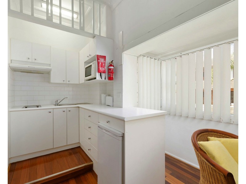 2/77 Gould Street, Bondi Beach NSW 2026