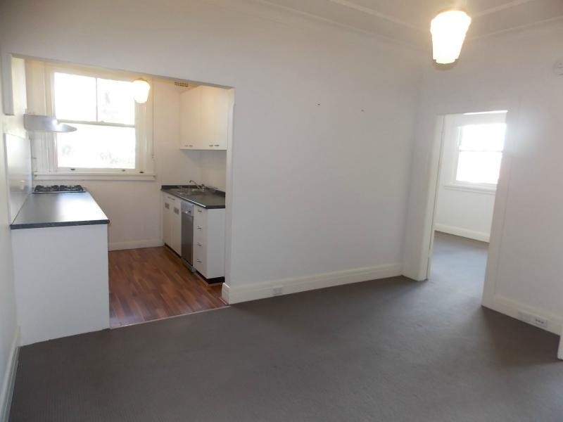 8/104 Kirribilli Avenue, Kirribilli NSW 2061