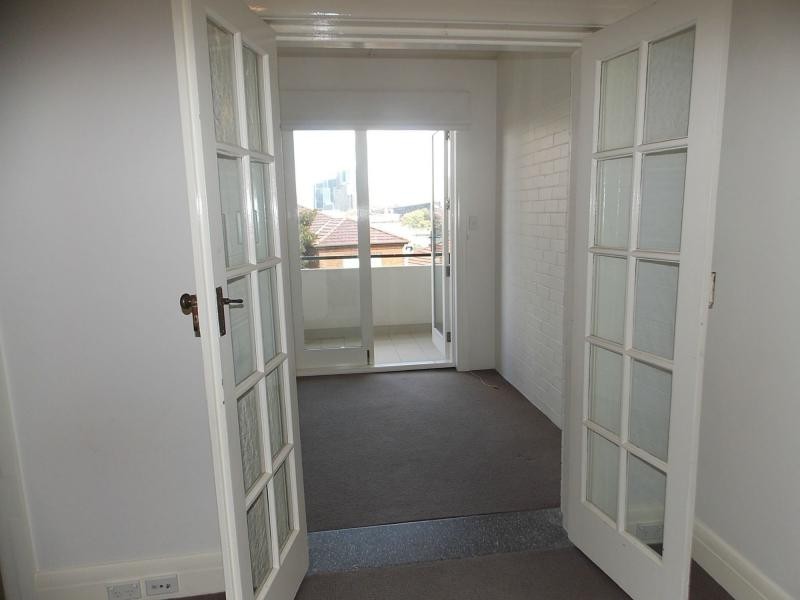 8/104 Kirribilli Avenue, Kirribilli NSW 2061