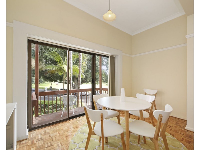 4/2 New Beach Road, Darling Point NSW 2027