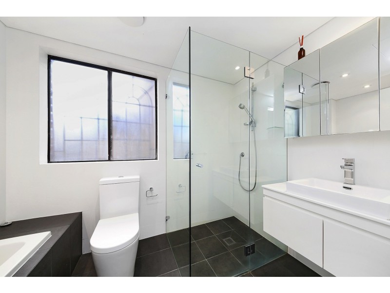 10/2 Francis Street, Bondi Beach NSW 2026