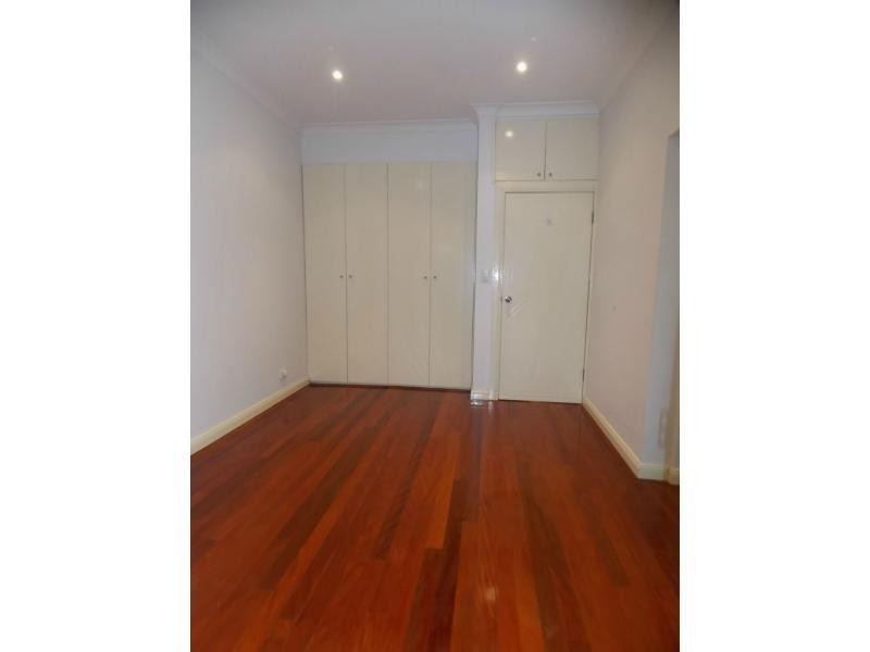 2/104 Balfour Road, Rose Bay NSW 2029