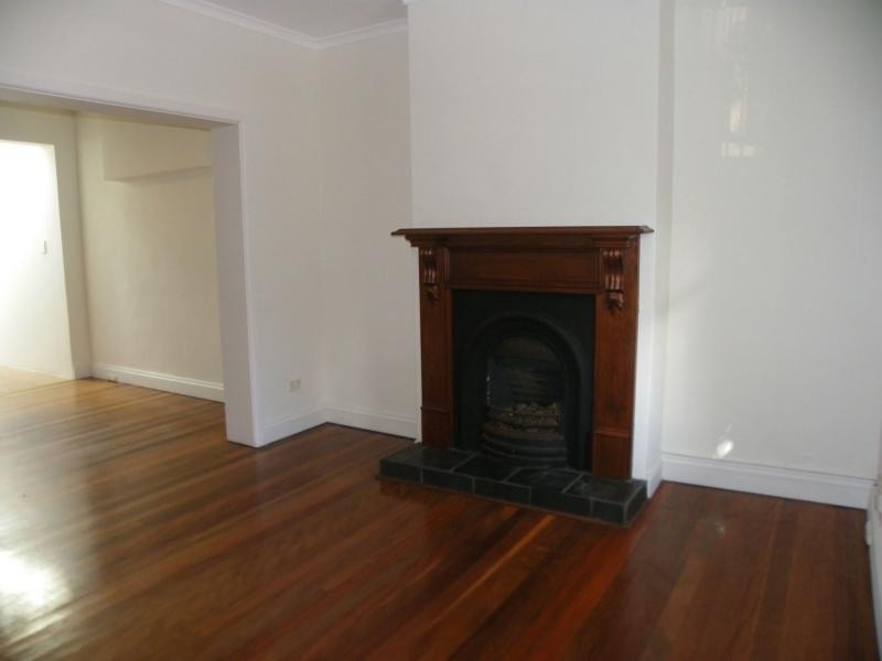 130 Chelmsford Street, Newtown NSW 2042