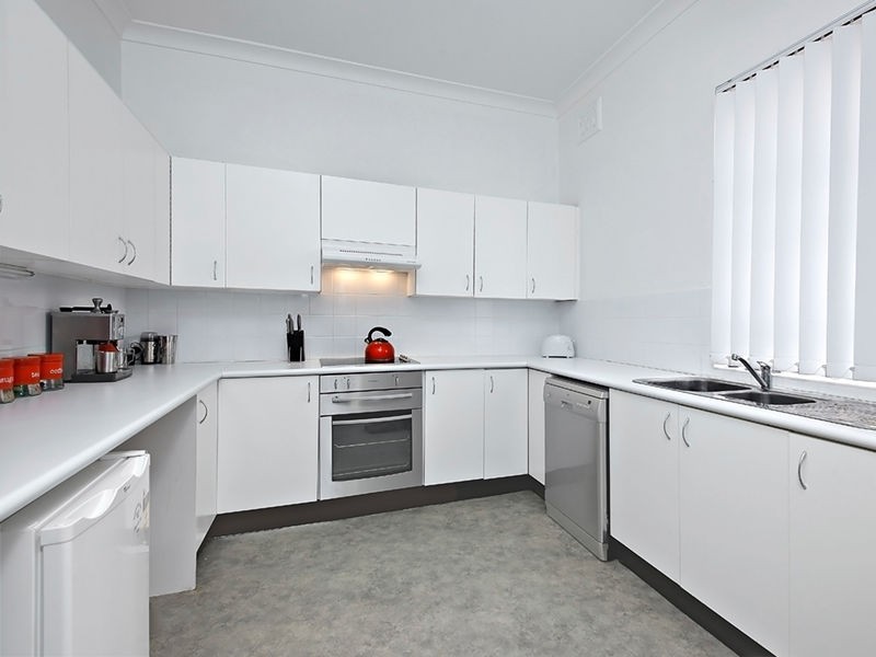 6/2 New Beach Road, Darling Point NSW 2027