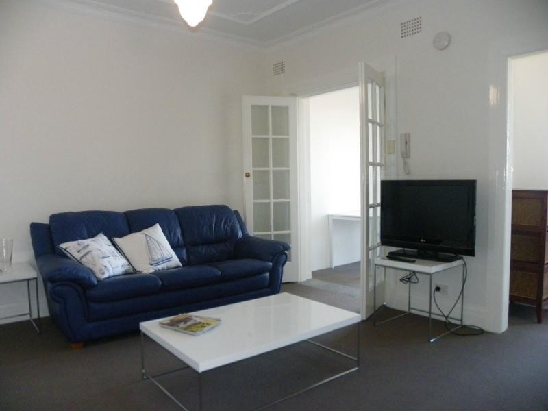 8/104 Kirribilli Avenue, Kirribilli NSW 2061