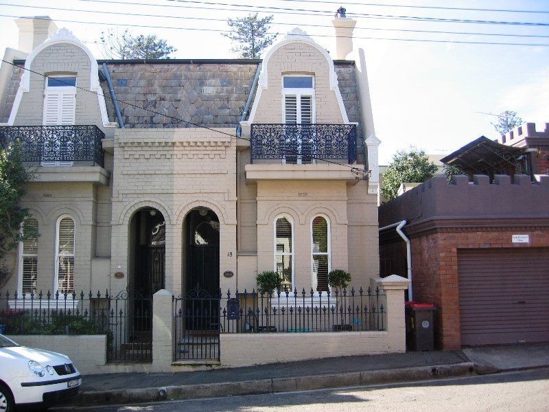 18 Woods Avenue, Woollahra NSW 2025