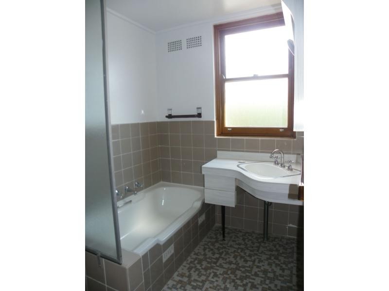 2/135A Brook Street, Coogee NSW 2034