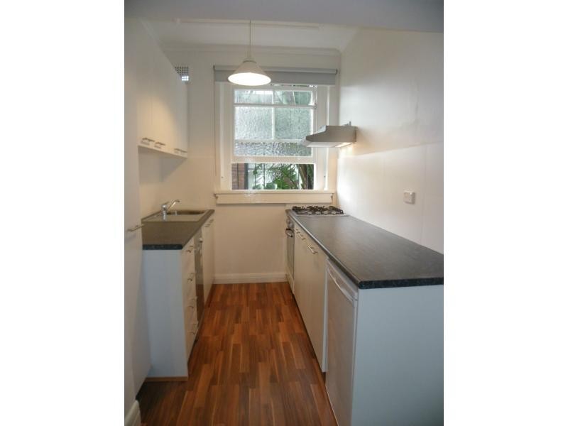 2/104 Kirribilli Avenue, Kirribilli NSW 2061