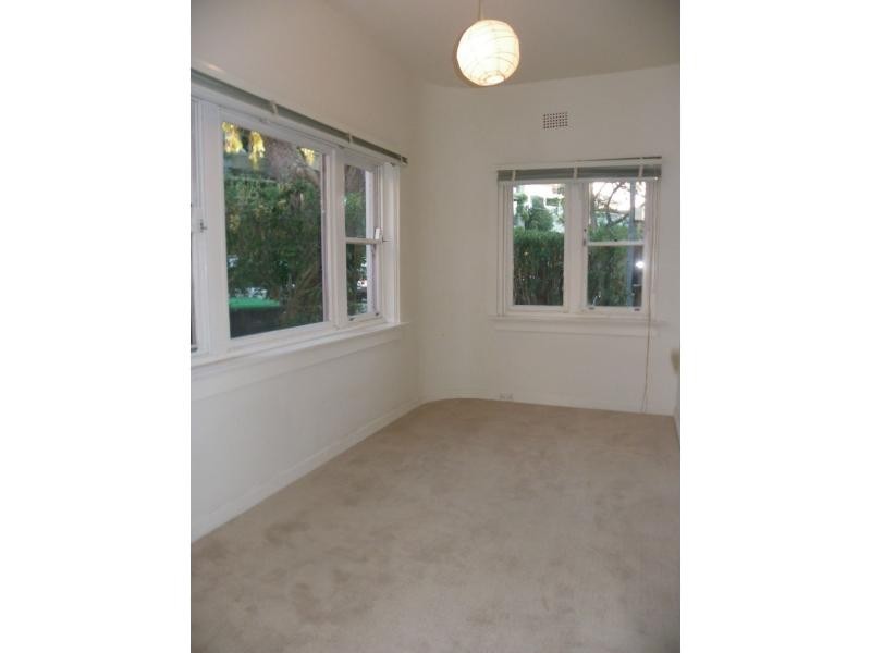 2/57A Fitzwilliam Road, Vaucluse NSW 2030