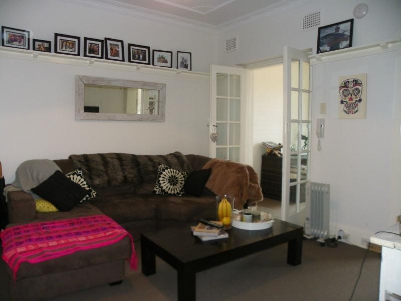 2/104 Kirribilli Avenue, Kirribilli NSW 2061