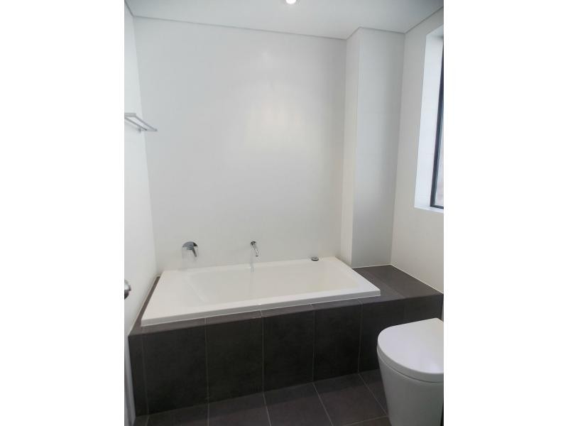 10/2 Francis Street, Bondi NSW 2026